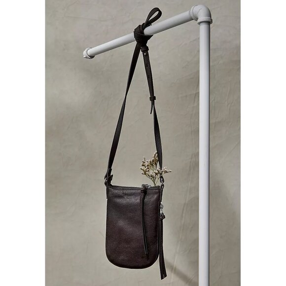 Free People Handbags - 🎉LAST CHANCE🎉 FREE PEOPLE We The Free Wyatt Crossbody / Black Ink